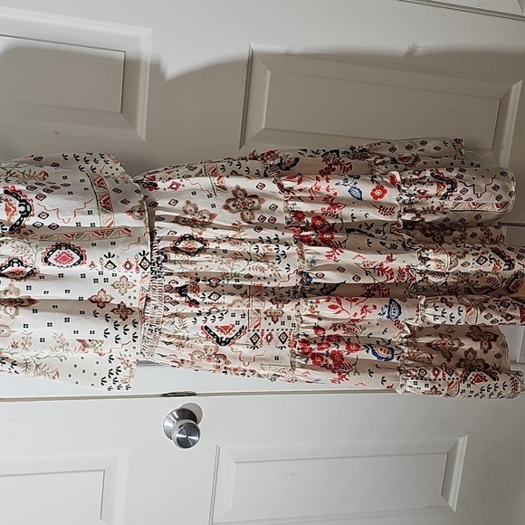 1. State Strapless Summer Tiered Ruffel Dress. Multipal Colors. Size Large. - Picture 6 of 7